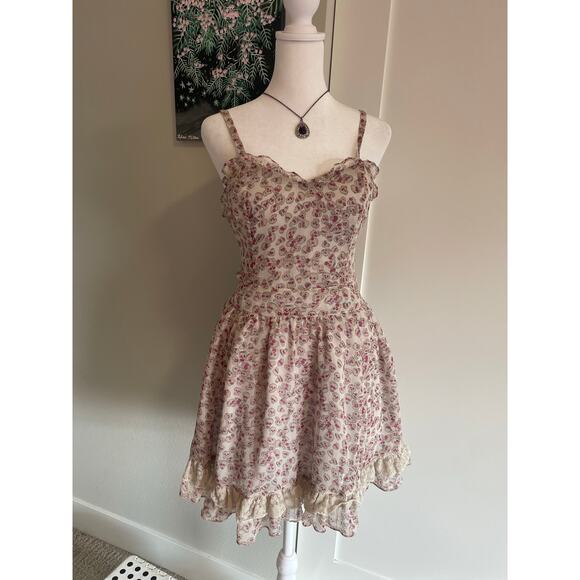 Tripp Dresses & Skirts - vintage Tripp skull lace ruffle trim dress